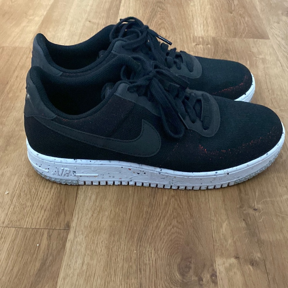 Nike Air Force 1 flyknit
